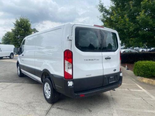 2021 Ford Transit-250