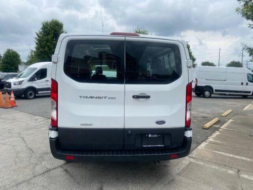 2021 Ford Transit-250