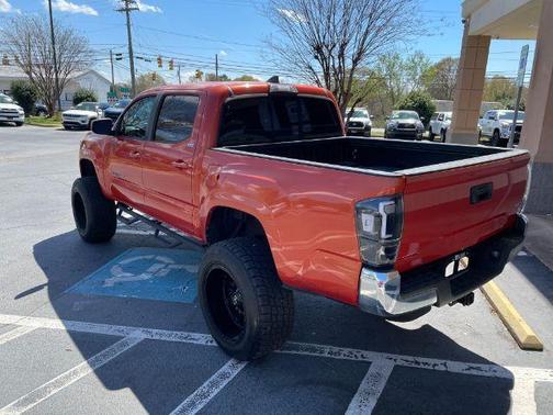 2016 Toyota Tacoma SR5