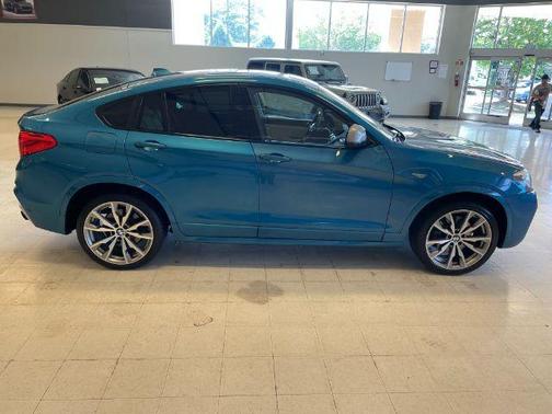 2016 BMW X4 M40i