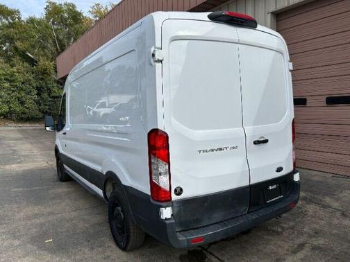 2023 Ford Transit-250 ROOF 148. WB