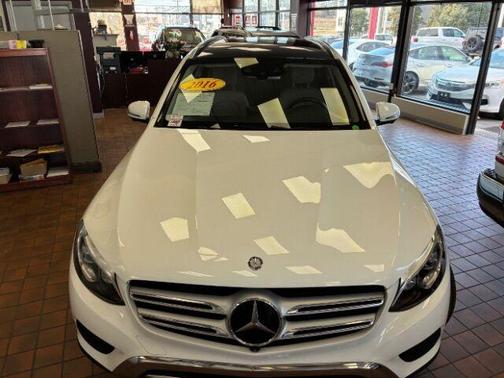 2016 Mercedes-Benz GLC-Class GLC 300