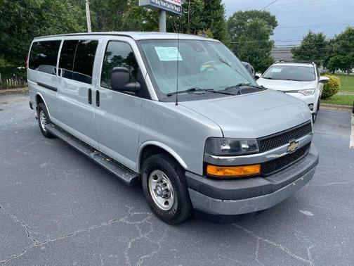 2019 Chevrolet Express 3500 LT