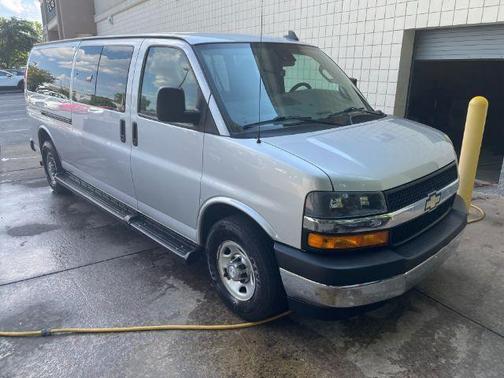 2019 Chevrolet Express 3500 LT