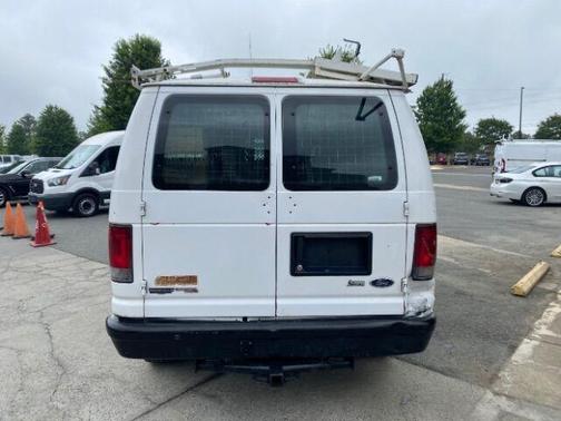 2009 Ford E150