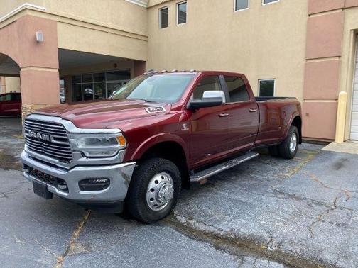 2021 RAM 3500 Laramie