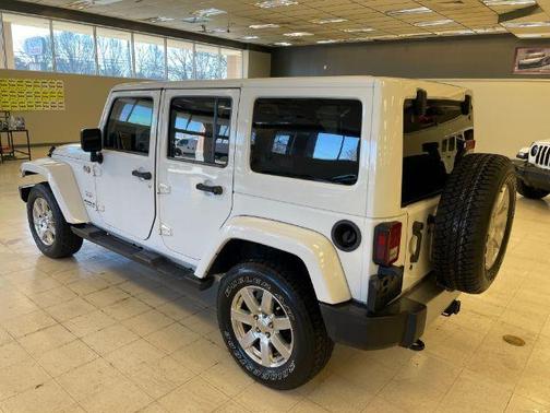 2016 Jeep Wrangler Unlimited Sahara
