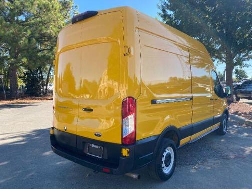 2021 Ford Transit-250 Base
