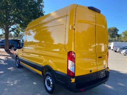 2021 Ford Transit-250 Base