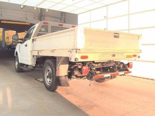 Oxford White 2022 Ford F-250 XL