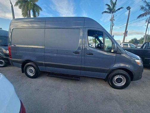 2019 Mercedes-Benz Sprinter 2500 High Roof