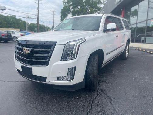 2018 Cadillac Escalade ESV Platinum