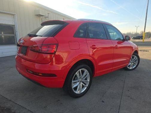 2017 Audi Q3 2.0T Premium