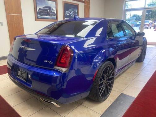 2020 Chrysler 300 S
