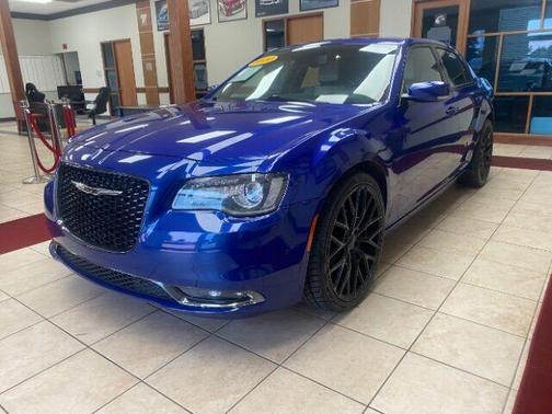 2020 Chrysler 300 S