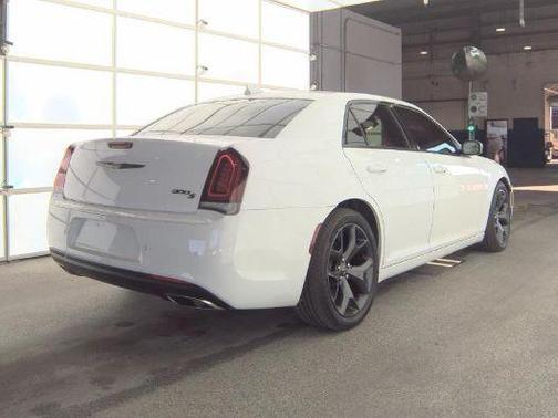 2021 Chrysler 300 S