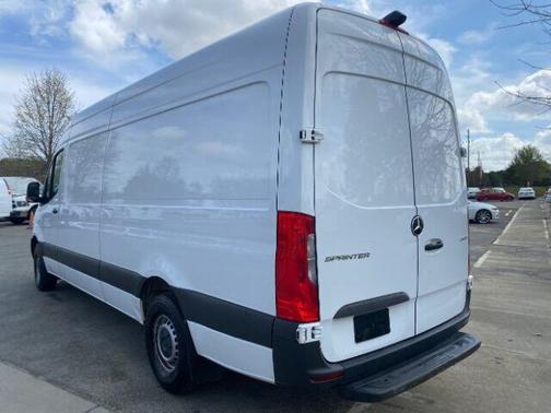 2022 Mercedes-Benz Sprinter 2500 HIGH ROOF I4