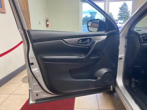 2017 Nissan Rogue Sport S