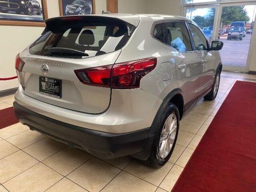 2017 Nissan Rogue Sport S