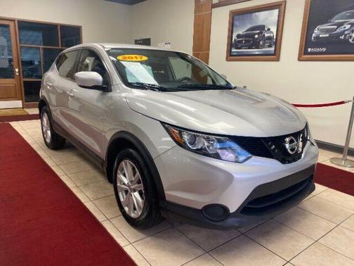 2017 Nissan Rogue Sport S