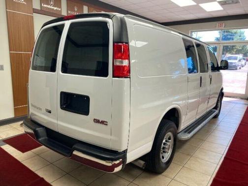 2023 GMC Savana 2500 Work Van
