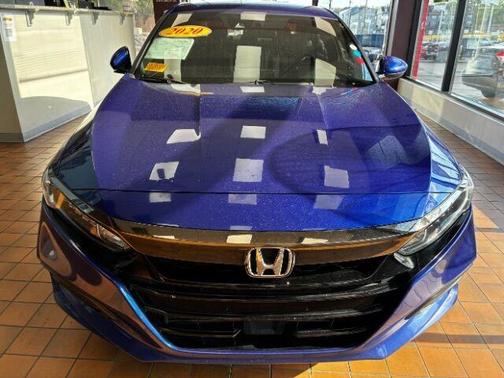 Still Night Pearl 2020 Honda Accord Sport 1.5T