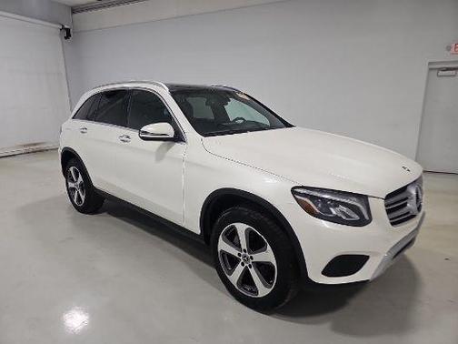 2018 Mercedes-Benz GLC 300 Base 4MATIC