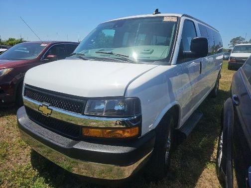 2020 Chevrolet Express 3500 LT