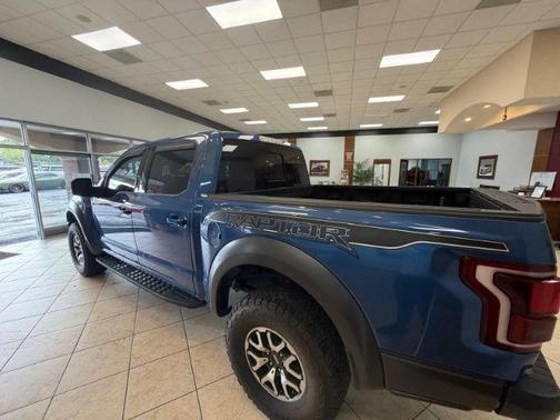 Velocity Blue Metallic 2020 Ford F-150 Raptor