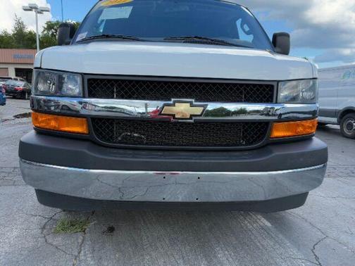 2022 Chevrolet Express 2500 Work Van