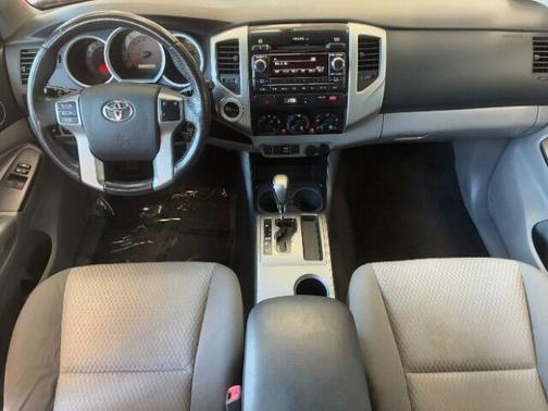 2012 Toyota Tacoma W/REAR DOORS