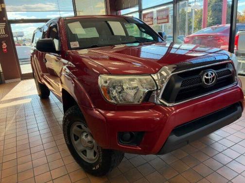 2012 Toyota Tacoma W/REAR DOORS