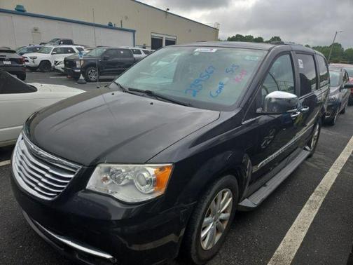 2016 Chrysler Town & Country Limited Platinum