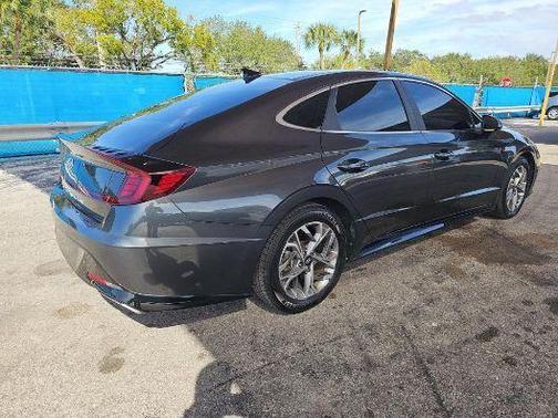 2021 Hyundai SONATA SEL