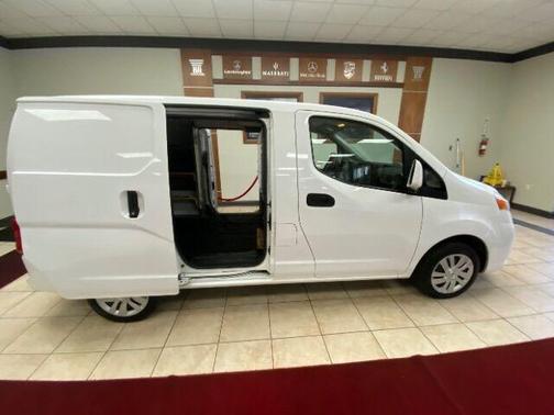 2020 Nissan NV200 SV