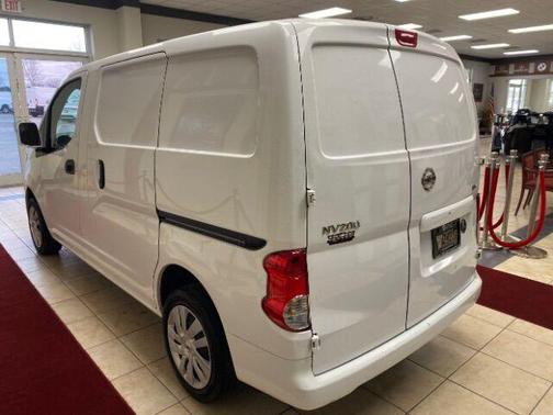 2020 Nissan NV200 SV