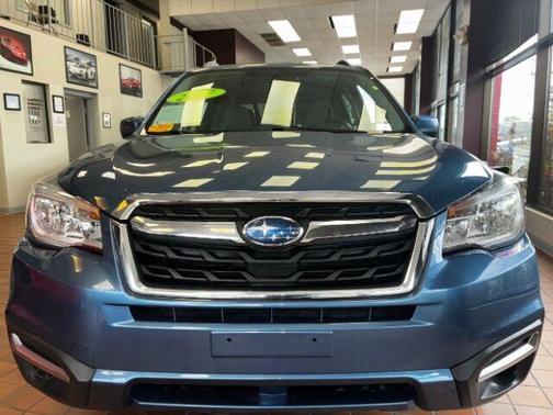 Quartz Blue Pearl 2017 Subaru Forester 2.5i Premium