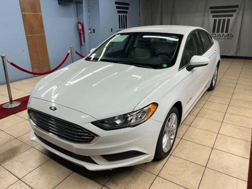 2018 Ford Fusion Hybrid SE