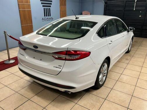 2018 Ford Fusion Hybrid SE