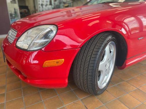 2001 Mercedes-Benz SLK-Class Base