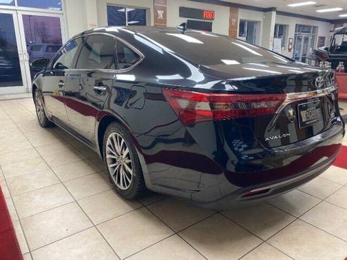 2016 Toyota Avalon Hybrid Limited