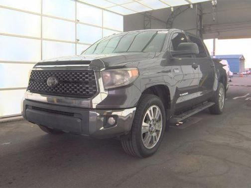 2018 Toyota Tundra SR5