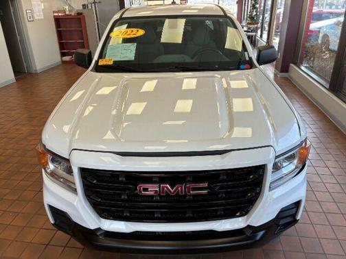 2022 GMC Canyon Elevation Standard