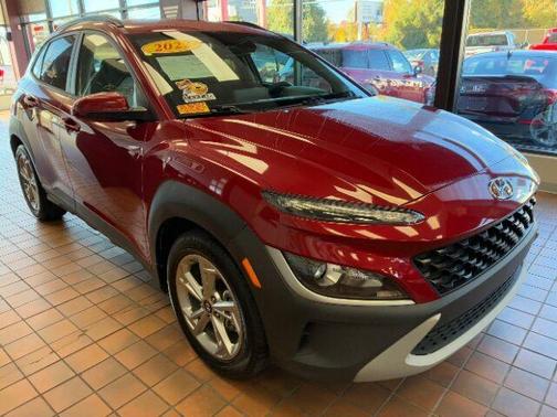 2022 Hyundai KONA SEL