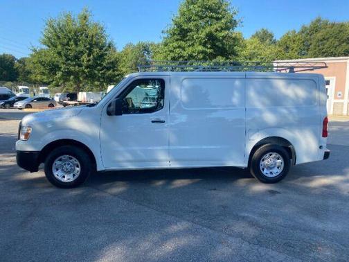 2018 Nissan NV Cargo NV2500 HD SV V6/SV V8