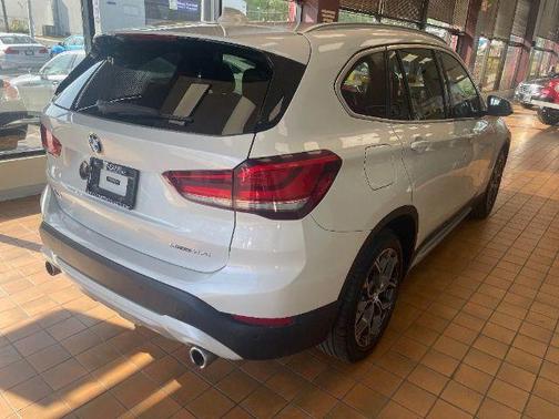 2021 BMW X1 sDrive28i