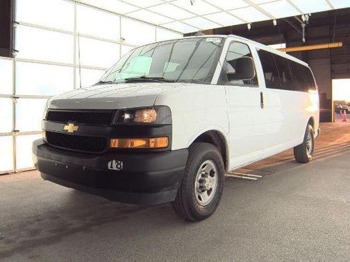 2022 Chevrolet Express 3500 LS