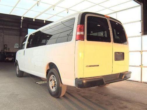 2022 Chevrolet Express 3500 LS