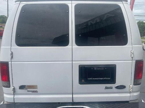 2014 Ford E350 Super Duty XL