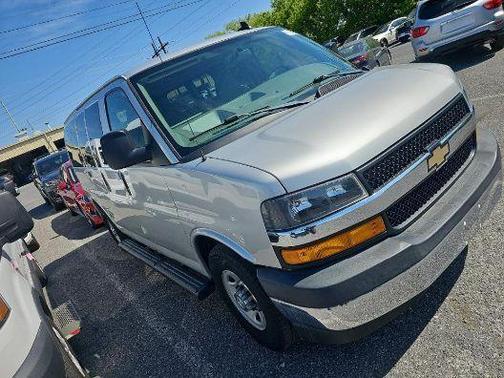 2018 Chevrolet Express 2500 LT